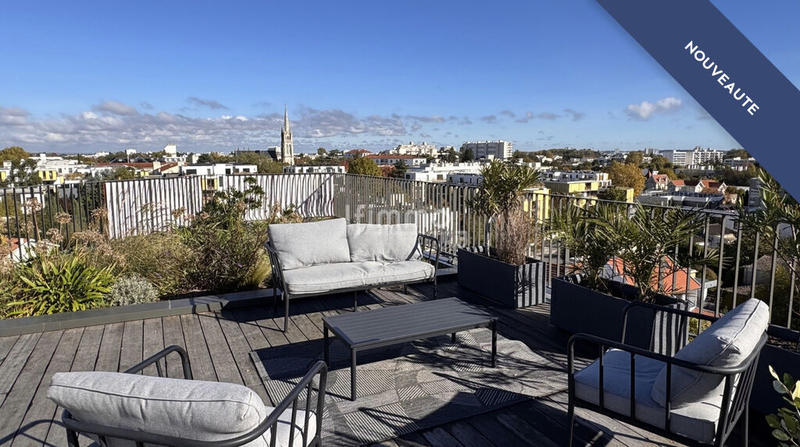 Loft - 125 m² - 4 pièces