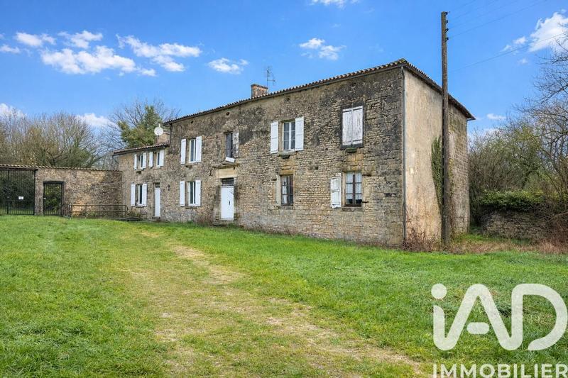 Maison - 177 m² - 8 pièces