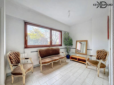 Bureau - 30 m² - 2 pièces