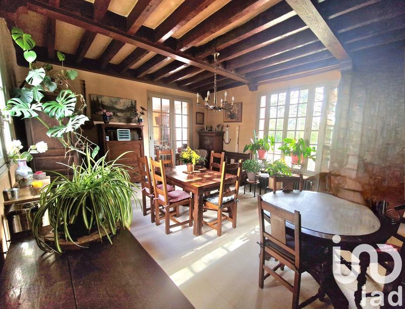 Maison - 170 m² - 8 pièces