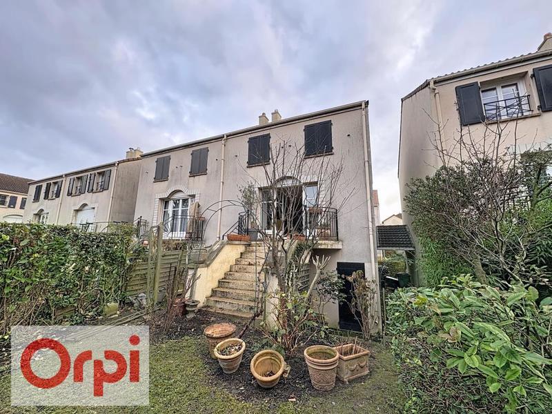 Maison - 135 m² - 5 pièces