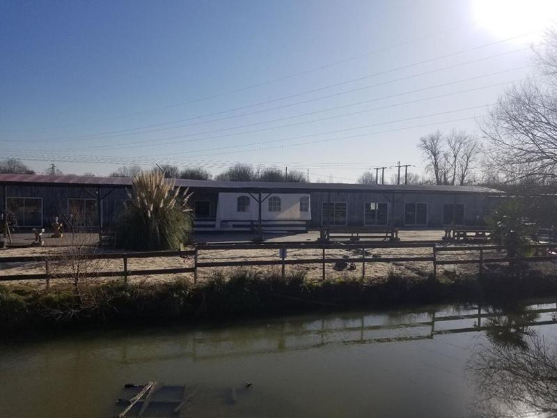 Local d'activité / Entrepôt - 600 m²