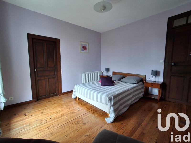 Maison de village - 385 m² - 14 pièces