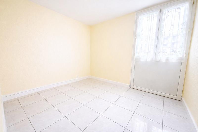 Appartement - 67 m² - 4 pièces