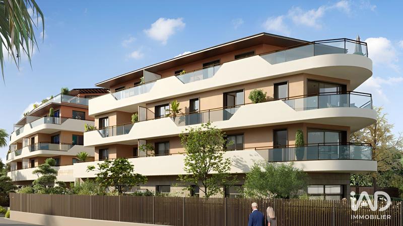 Appartement - 92 m² - 4 pièces