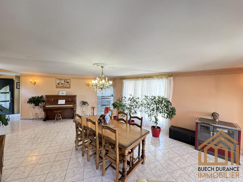 Maison - 155 m² - 5 pièces