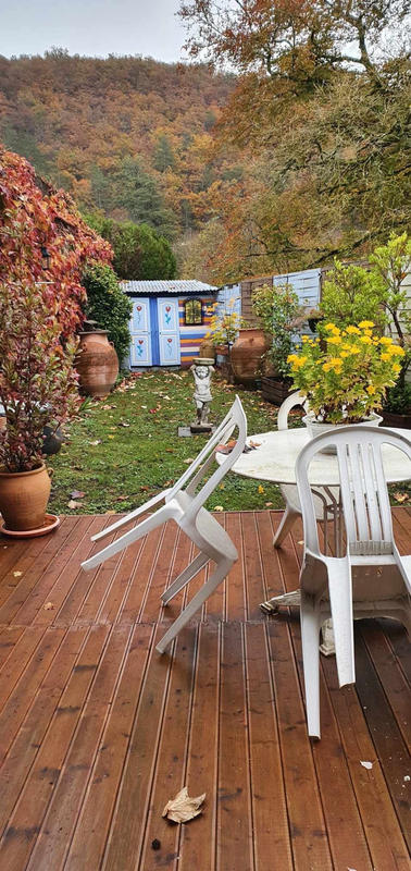 Maison - 189 m² - 6 pièces