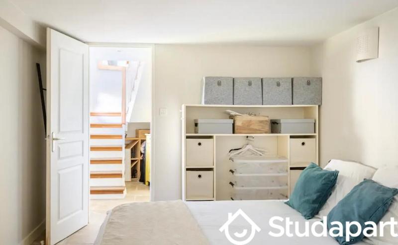 Chambre - 12 m² - 1 pièce