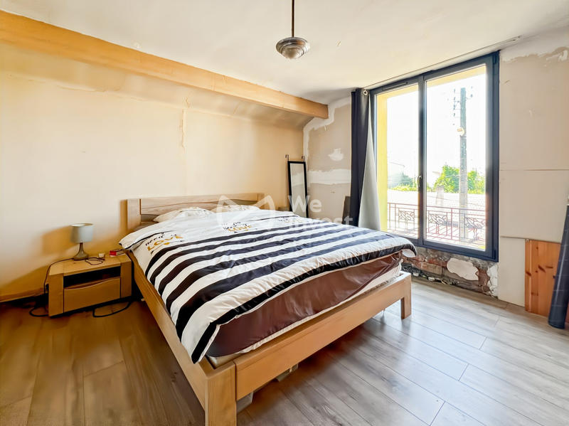 Maison - 93 m² - 5 pièces