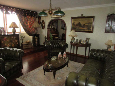 Appartement - 84 m² - 5 pièces