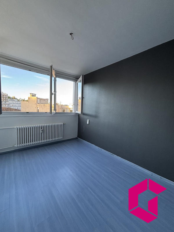 Appartement - 70 m² - 4 pièces