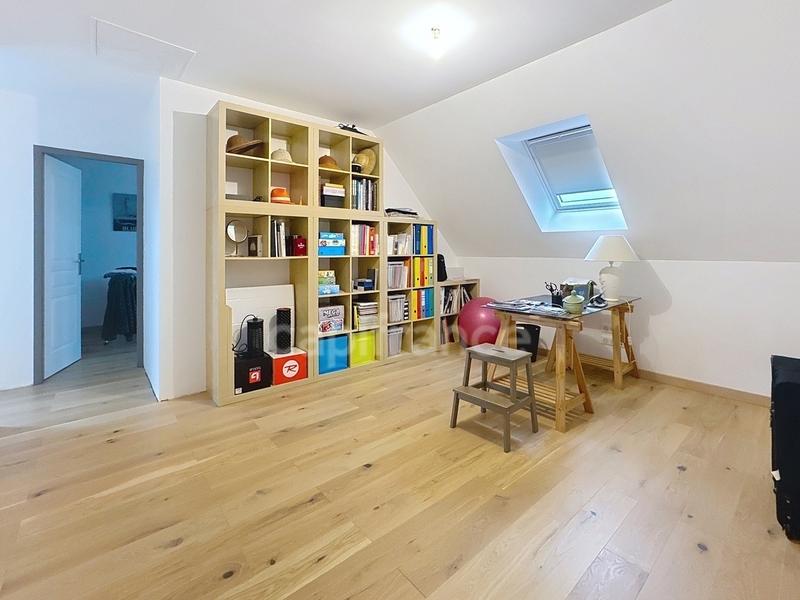 Grange - 125 m² - 5 pièces