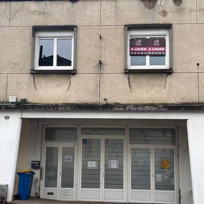 Local commercial - 140 m²