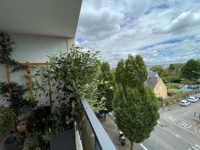 Appartement - 92 m² - 4 pièces