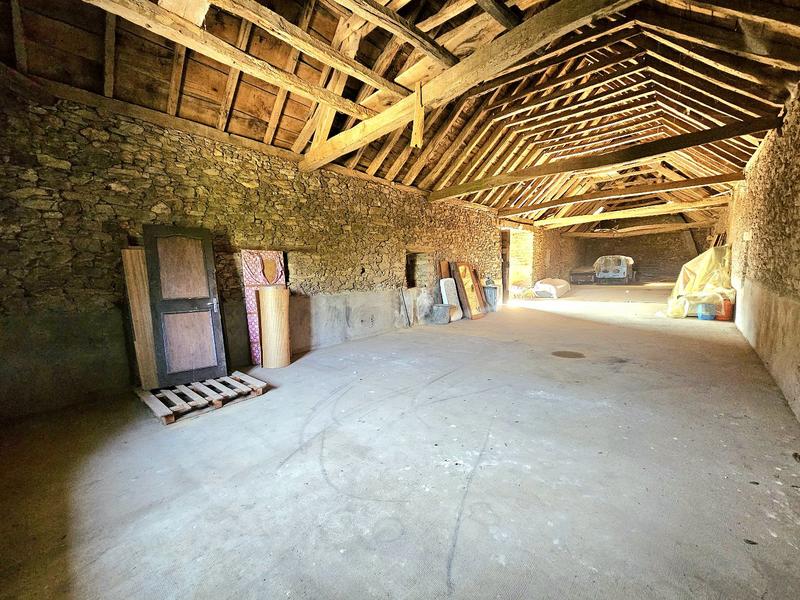 Corps de ferme - 238 m² - 8 pièces