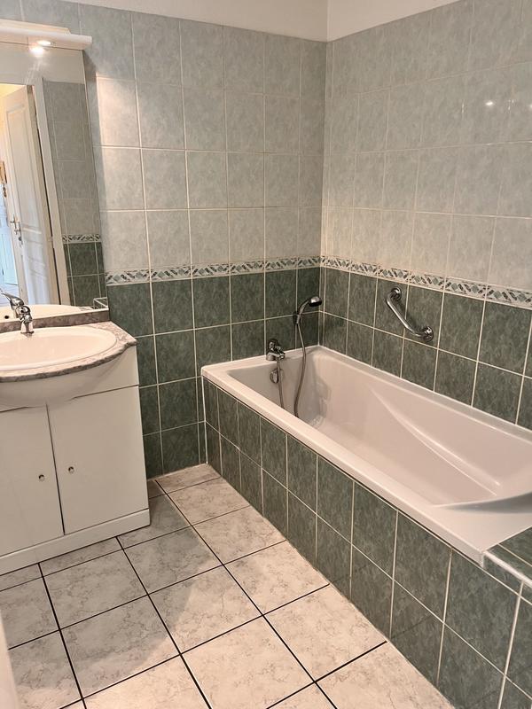 Appartement - 62 m² - 2 pièces