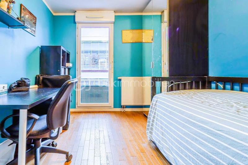 Appartement - 103 m² - 5 pièces