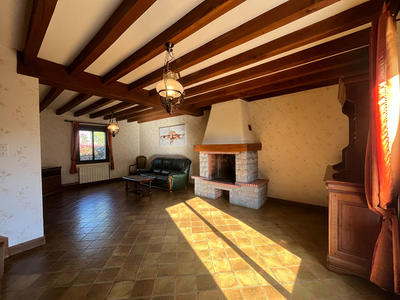 Maison - 140 m² - 6 pièces