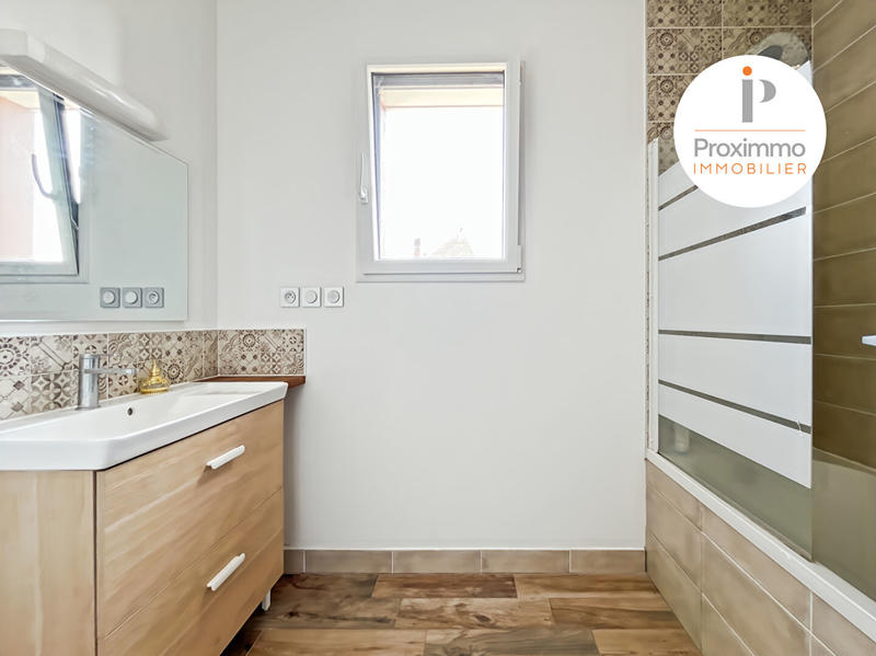 Maison - 89 m² - 5 pièces