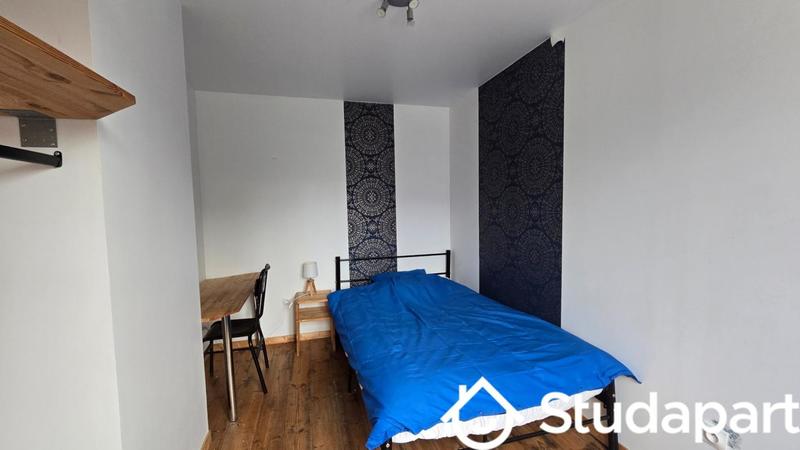 Chambre - 10 m² - 1 pièce