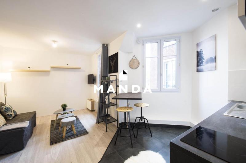 Studio - 21 m² - 1 pièce