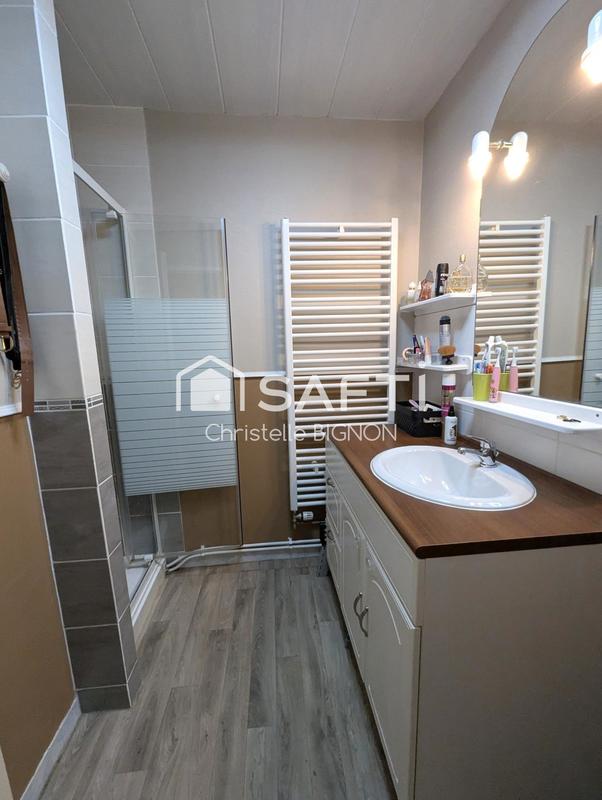 Appartement - 102 m² - 5 pièces