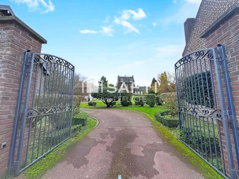 Propriété - 167 m² - 7 pièces