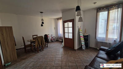 Maison - 74 m² - 5 pièces