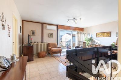 Maison - 112 m² - 7 pièces