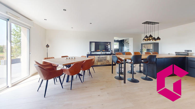 Maison contemporaine - 133 m² - 6 pièces