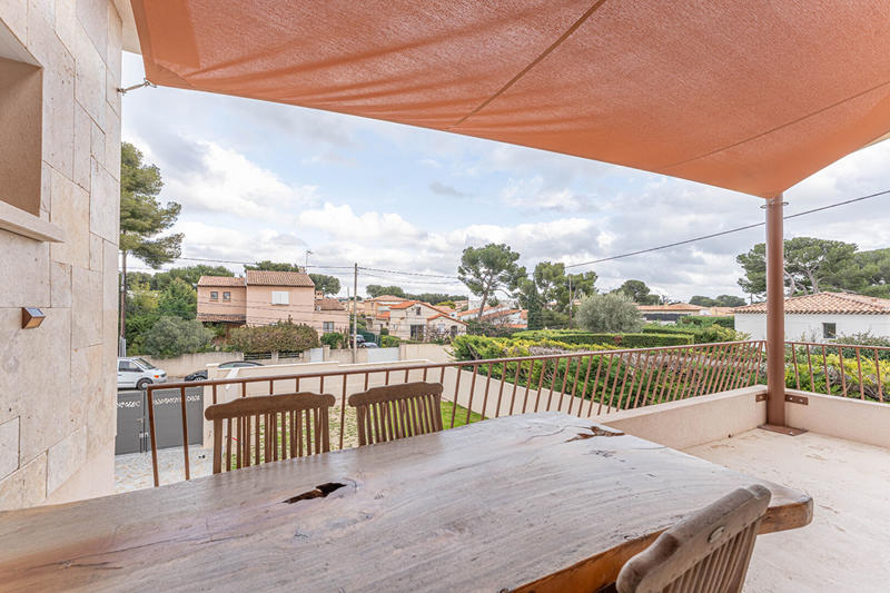 Appartement - 83 m² - 3 pièces