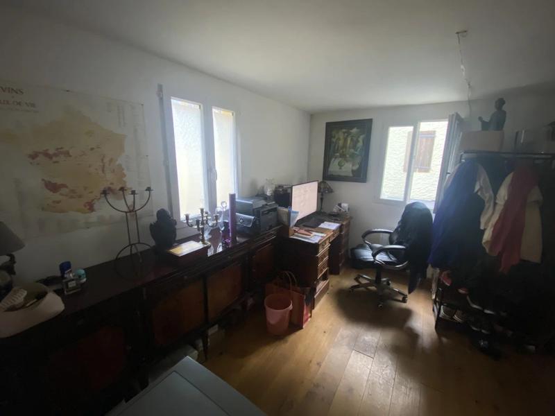 Maison - 180 m² - 10 pièces