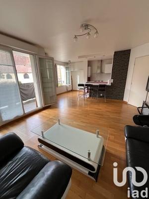 Appartement - 64 m² - 3 pièces