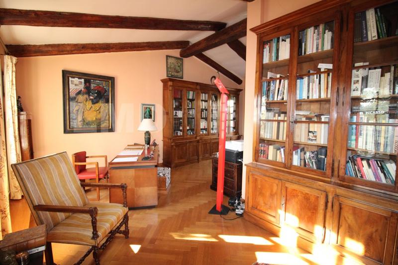 Viager - Maison - 280 m² - 7 pièces