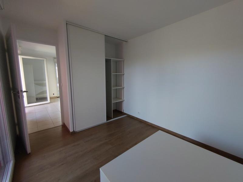 Appartement - 70 m² - 4 pièces