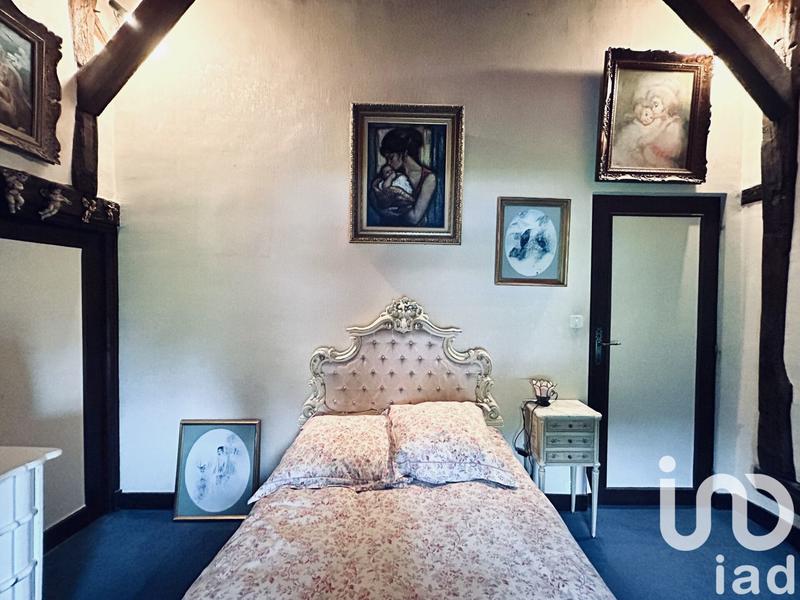 Maison - 300 m² - 8 pièces