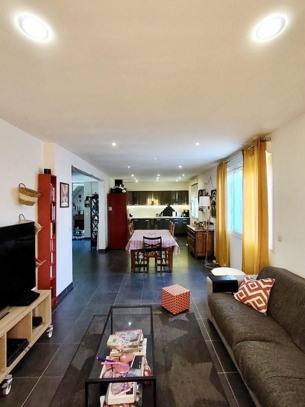 Villa - 107 m² - 7 pièces