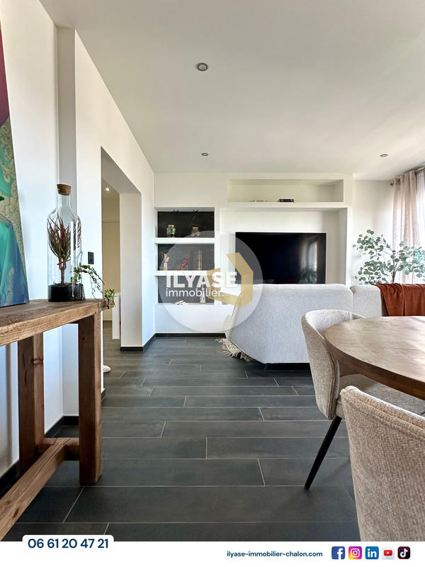 Appartement - 95 m² - 4 pièces