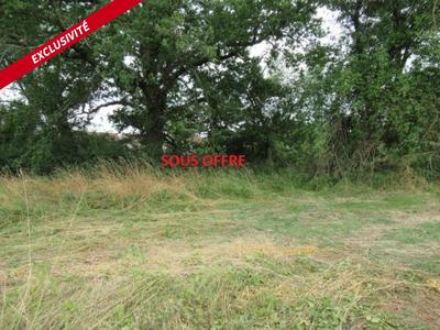 Terrain constructible - 1 730 m²