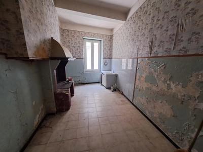 Maison - 166 m² - 8 pièces