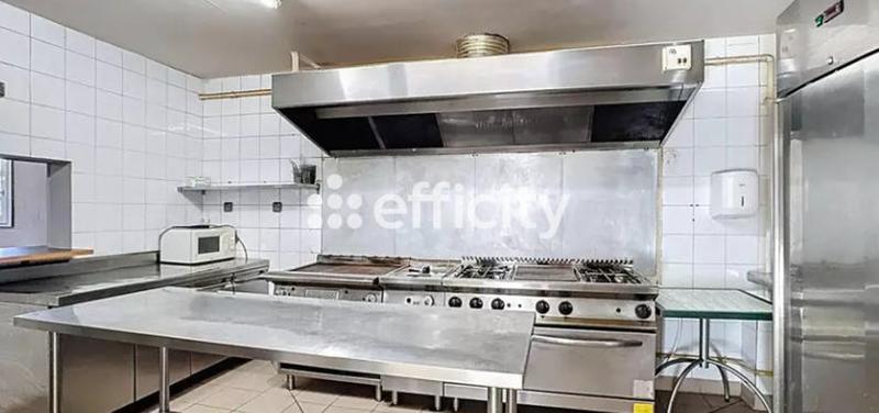 Fonds de commerce - 200 m²