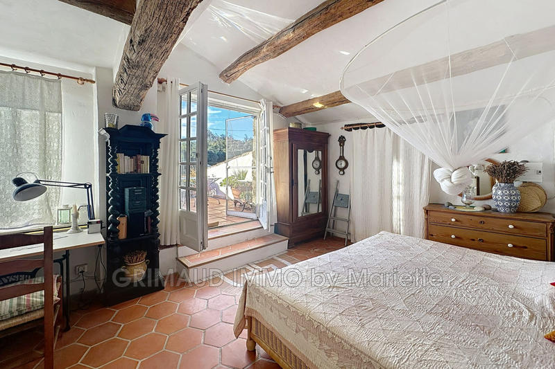 Maison - 76 m² - 5 pièces