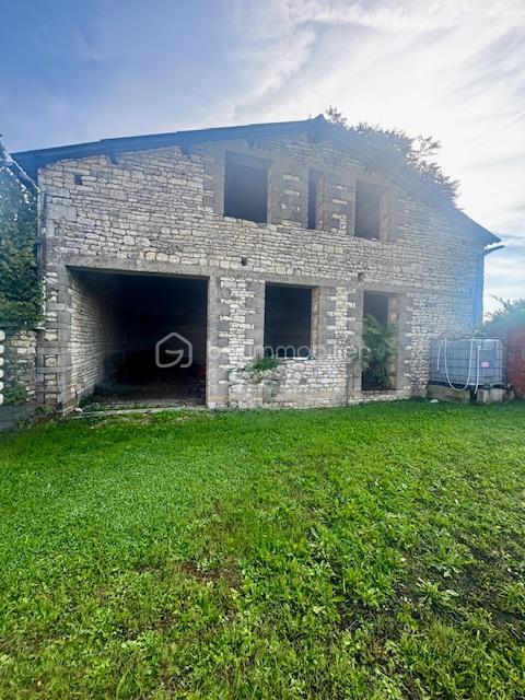 Maison de village - 165 m² - 11 pièces