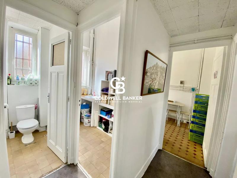 Local commercial - 81 m² - 3 pièces