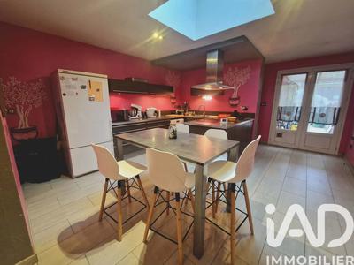Maison - 160 m² - 7 pièces