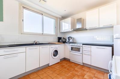 Maison - 180 m² - 9 pièces