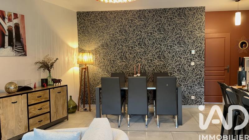 Appartement - 104 m² - 5 pièces