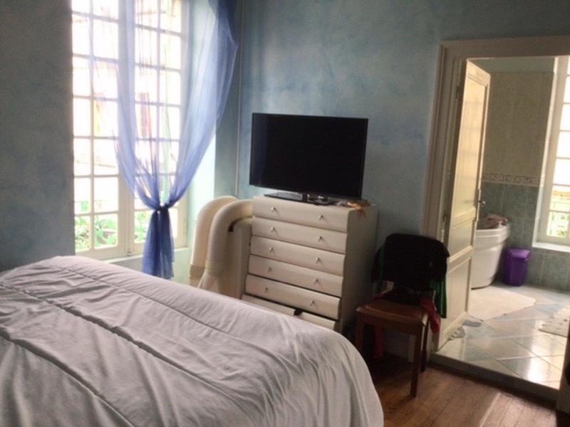 Maison - 204 m² - 7 pièces