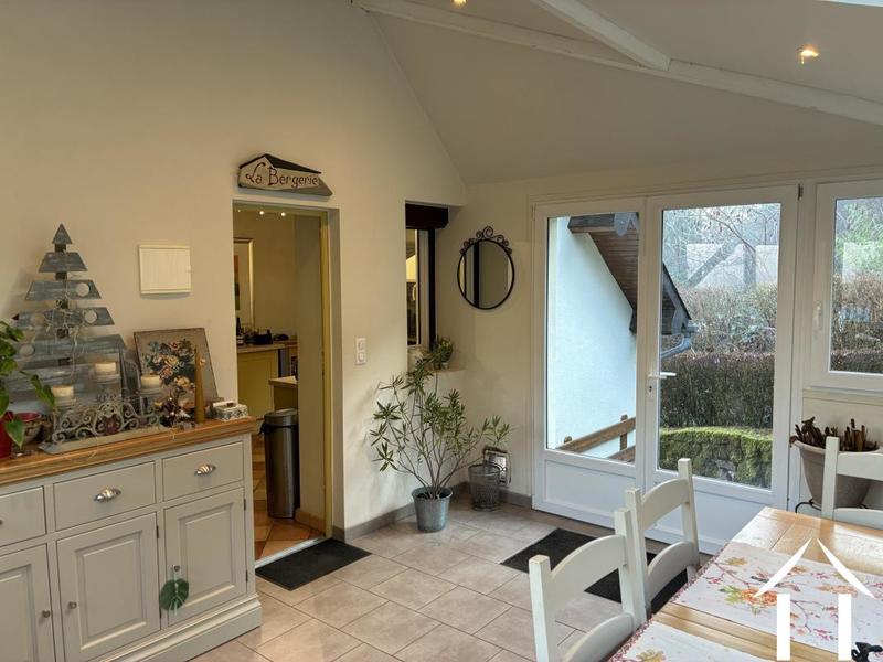 Maison - 127 m² - 3 pièces