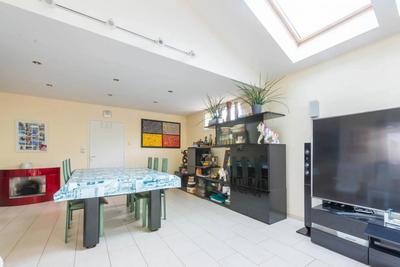 Maison d'architecte - 207 m² - 7 pièces